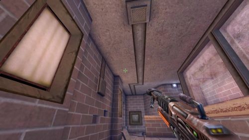 Unreal Tournament 99 First Person gameplay screenshot 4 of 8 - Map: CTF-BT-FlagrantCB.unr - Demo: fa79b36f-91a8-406d-bb7e-3b2bbfa80a72.dem - Gameplay match