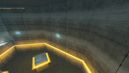 Unreal Tournament 99 First Person gameplay screenshot 6 of 10 - Map: CTF-BT-Shift][NW.unr - Demo: b85f45ff-e06f-4e75-a7be-c0f5223cb2a8.dem - Gameplay match