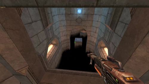 Unreal Tournament 99 First Person gameplay screenshot 6 of 9 - Map: CTF-BT-Pharoh][BE.unr - Demo: c136cad7-e598-4f37-ab66-8dfb97779723.dem - Gameplay match