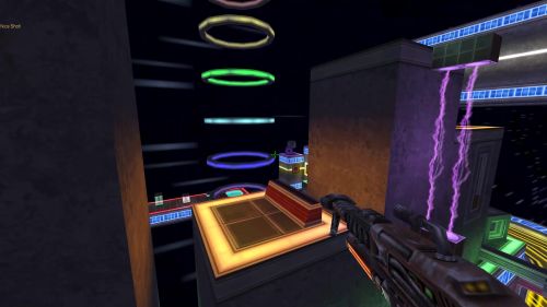 Unreal Tournament 99 First Person gameplay screenshot 5 of 9 - Map: CTF-BT-Lux.unr - Demo: 1c1e2440-2df4-46ba-aba4-05b58a3d6f7e.dem - Gameplay match